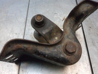 Кронштейн, ориг. номер 7700302156F, 7700458E, BMW 5 E34