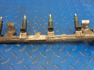 Форсунка, ориг. номер 98MF-9F593-BB, 98MF-9C968-BB, Ford C-Max