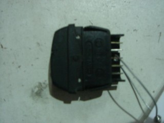 Кнопка стеклоподъемника, ориг. номер M916522681, Citroen Picasso