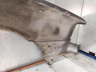 Крыло переднее левое, ориг. номер 8A0821105, Audi 80 B4/8C 1991-1996