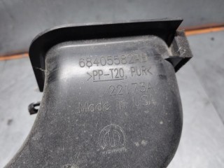 Воздуховод, ориг. номер 68405582AB, Jeep Wagoneer WS 2021-2026