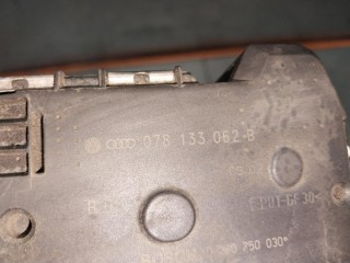 Заслонка дроссельная, ориг. номер 078133062B, 0280750030, Skoda Superb 1 поколение 2001-2006