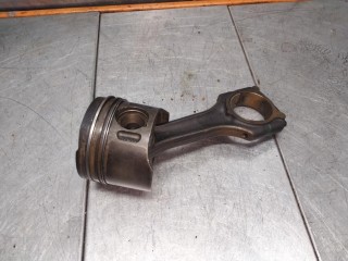 Поршень, ориг. номер A6110300717, 8857, A6110300117, Mercedes E W211 2002-2006
