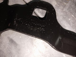 Петля капота, ориг. номер 68370256AB, Jeep Grand Cherokee WL 5 2021-2026