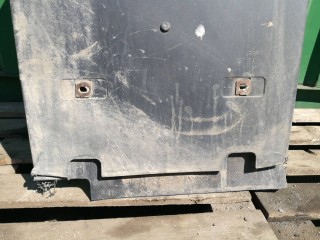 подкрылок кабины зад. прав., ориг. номер 82637695, 84160723, Volvo FM 2013-2026