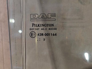 форточка двери передней правой, ориг. номер 1676966, DAF XF 105 2005-2013