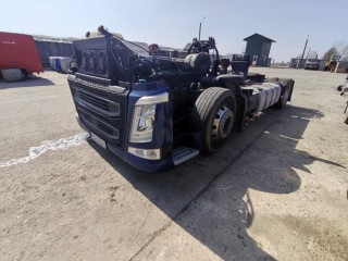 Volvo FH 3 поколение 2013г. 12.8 л., D13C420 - фото №8