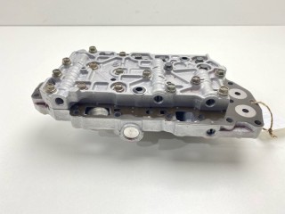 Блок клапанов автоматической трансмиссии, ориг. номер FN1121100G, Mazda 323 2001-2003