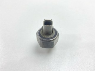 Датчик детонации, ориг. номер 89615-52030, 89615-52040, Toyota Platz 1999-2002