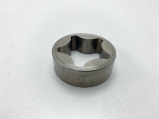 Насос масляный, ориг. номер 15100-70050, Toyota Mark II 1998-2002