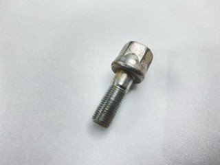 Болт шкива коленвала, ориг. номер MD172725, Mitsubishi Montero Sport 1996-2000