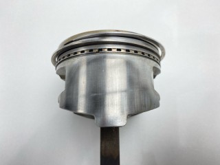 Поршень, ориг. номер MD367089, MD367088, Mitsubishi Montero Sport 1996-2000