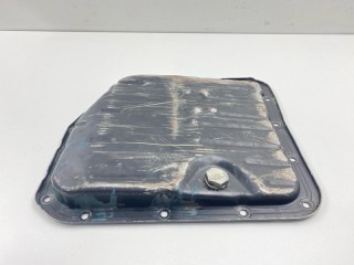 Поддон КПП, ориг. номер 35106-32012, Toyota Camry 1986-1991