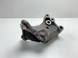 Кронштейн опоры двигателя, ориг. номер 1232131100, Lexus RX350 2006-2009