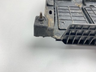 Подставка под аккумулятор, ориг. номер 8200467409, Renault Megane 2002-2006