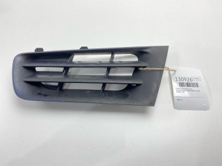 Решетка радиатора Renault Megane 2002-2006