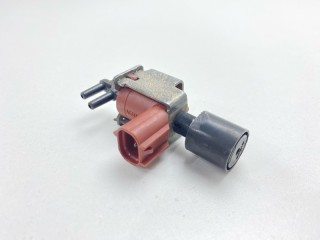 Клапан вакуумный, ориг. номер 25860-46010, Toyota Altezza 1998-2005