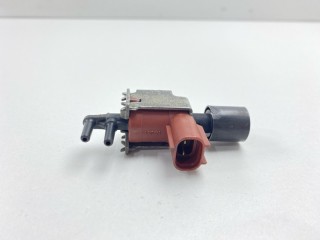 Клапан вакуумный, ориг. номер 25860-46010, Toyota Altezza 1998-2005
