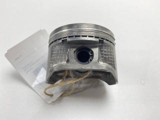 Поршень, ориг. номер A20104M711, Nissan Bluebird Sylphy 2000-2003