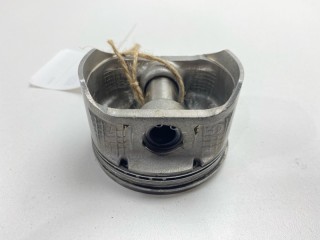 Поршень, ориг. номер A20104M711, Nissan Bluebird Sylphy 2000-2003