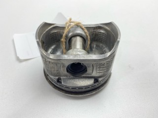 Поршень, ориг. номер A20104M711, Nissan Bluebird Sylphy 2000-2003