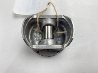 Поршень, ориг. номер A20104M711, Nissan Bluebird Sylphy 2000-2003