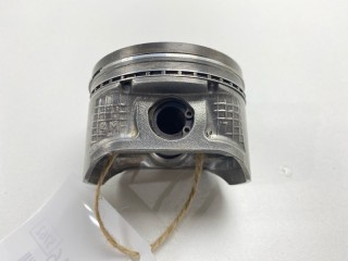 Поршень, ориг. номер A20104M711, Nissan Bluebird Sylphy 2000-2003