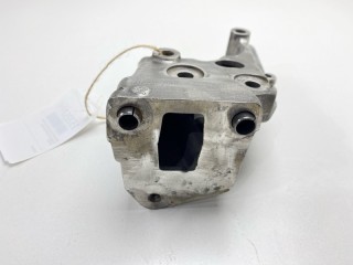 Кронштейн опоры двигателя Peugeot 407 2004-2008