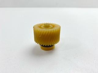 Шестерня привода спидометра, ориг. номер 327024E815, Nissan AD 1999-2002