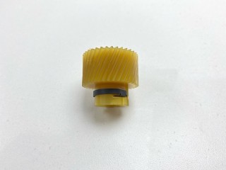 Шестерня привода спидометра, ориг. номер 327024E815, Nissan AD 1999-2002