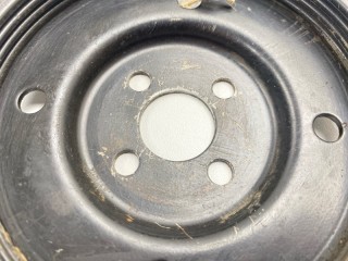 Шкив помпы, ориг. номер 1751157B00, Suzuki Escudo 1988-1994