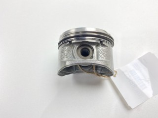 Поршень, ориг. номер 8200203129, Renault Megane 2006-2009
