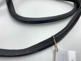 Уплотнитель багажника, ориг. номер A2107500198, Mercedes-Benz E-Class 1993-1998