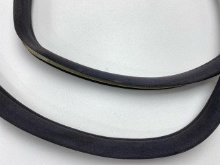 Уплотнитель проема двери, ориг. номер A2106970451, Mercedes-Benz E-Class 1993-1998
