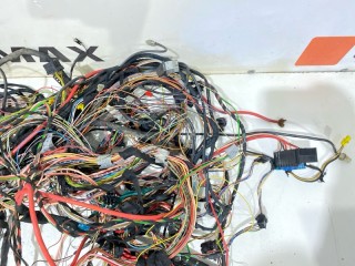 Проводка салона, ориг. номер A2105403506, A2105403107, A2105404608, A2105406134, Mercedes-Benz E-Class 1993-1998