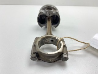 Поршень с шатуном, ориг. номер 13210-PM1-000, 13010-P2A-000, Honda Partner 1996-2006
