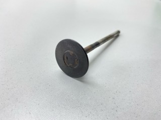 Клапан выпускной, ориг. номер 13715-28010, Toyota Vista 1998-2003