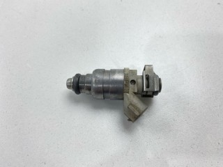 Форсунка топливная, ориг. номер MR988977, Mitsubishi Lancer 2003-2010