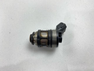Форсунка топливная, ориг. номер 16611AA190, Subaru Impreza 1992-1996
