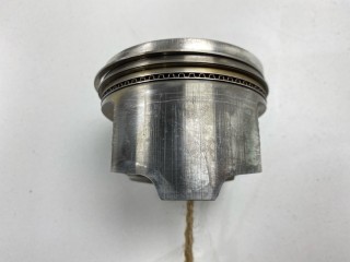 Поршень, ориг. номер 12018AA850, 12018AA840, Subaru Impreza 1992-1996