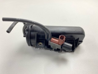 Клапан вакуумный, ориг. номер 25860-46010, 25804-46060, Toyota Mark II 1998-2002