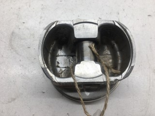 Поршень, ориг. номер 13101-20020, Toyota Gracia