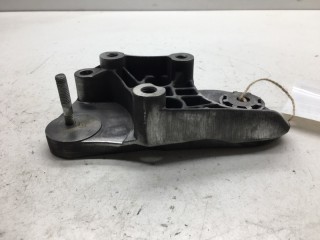 Кронштейн ролика натяжного, ориг. номер 90466473, 9120501, Opel Omega 1999-2004