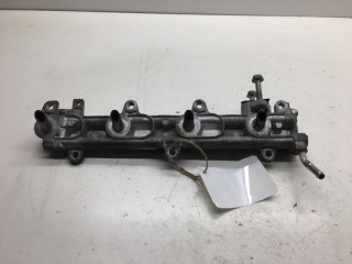 Коллектор клапана EGR, ориг. номер 25638-28010, 25638-28011, Toyota Caldina 2002-2004
