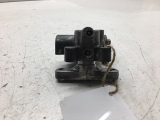 Корпус клапана VVT-I, ориг. номер ZL0910660, ZL0910670, Mazda Familia 1989-2003