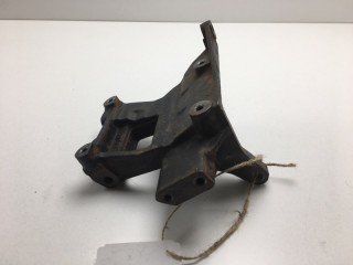 Кронштейн компрессора кондиционера, ориг. номер 73611AE080, Subaru Legacy B4