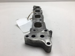 Пластина впускного коллектора, ориг. номер 25638-21020, Toyota Corolla Fielder 2003-2007