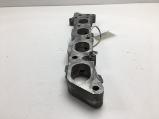 Пластина впускного коллектора, ориг. номер 25638-21020, Toyota Corolla Fielder 2003-2007