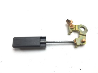 Кнопка блокировки замка, ориг. номер G211-73-390, Mazda 626 1987-1992