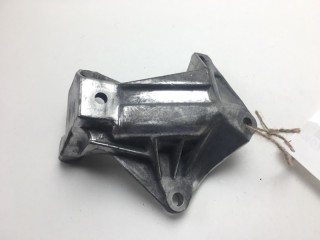 Кронштейн актуатора РКПП, ориг. номер 31361-64010, Toyota Auris 2006-2010